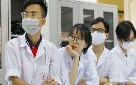 Đại học Y Hà Nội lần đầu xét tuyển khối C và D