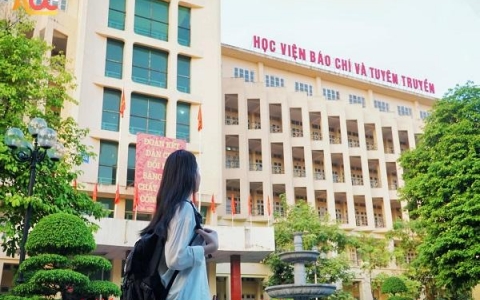 Điểm chuẩn xét học bạ ngành Báo chí, trường cao nhất lấy gần 30 điểm