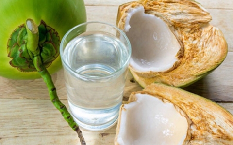 Nước dừa và những công dụng dành cho sức khỏe