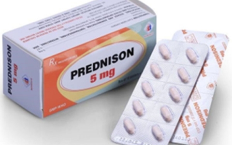 Prednisone - Cần lưu ý những gì khi sử dụng trong thời gian dài?
