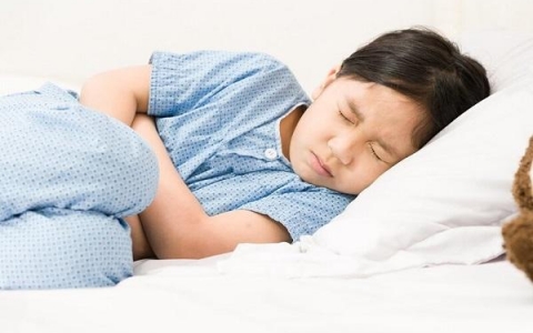 Nguyên nhân gây ra xơ gan ở trẻ em và có cách nào điều trị không?